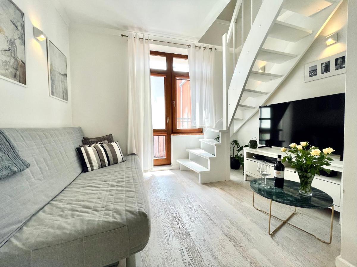 Two-Story Old Town Apartment Stary Toruń エクステリア 写真