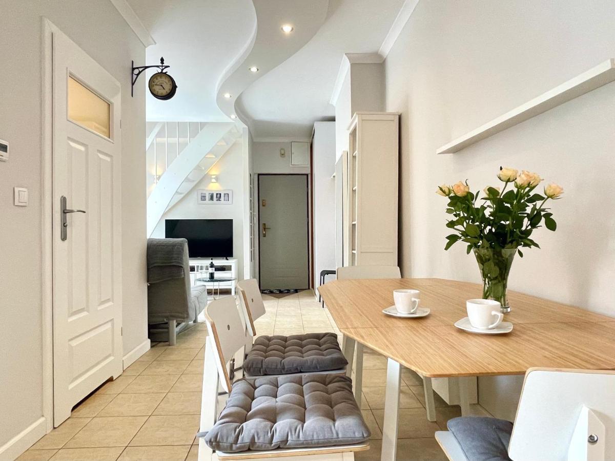 Two-Story Old Town Apartment Stary Toruń エクステリア 写真